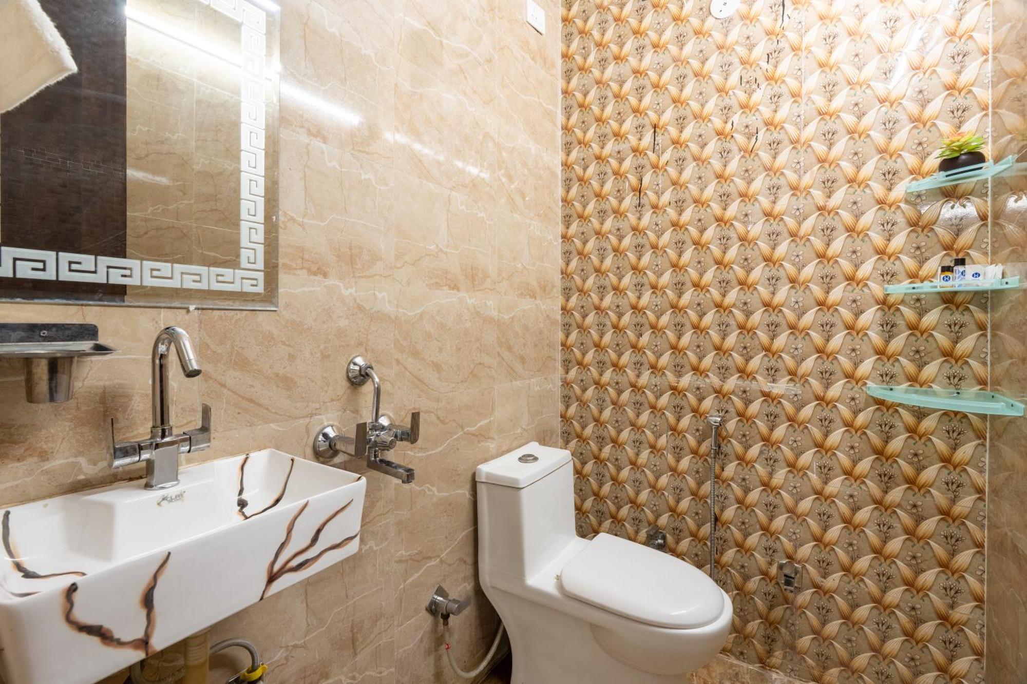 뉴델리 Homlee-Vintage 2Bhk-Ndls-Lift-Bharat Mandapam 아파트 외부 사진